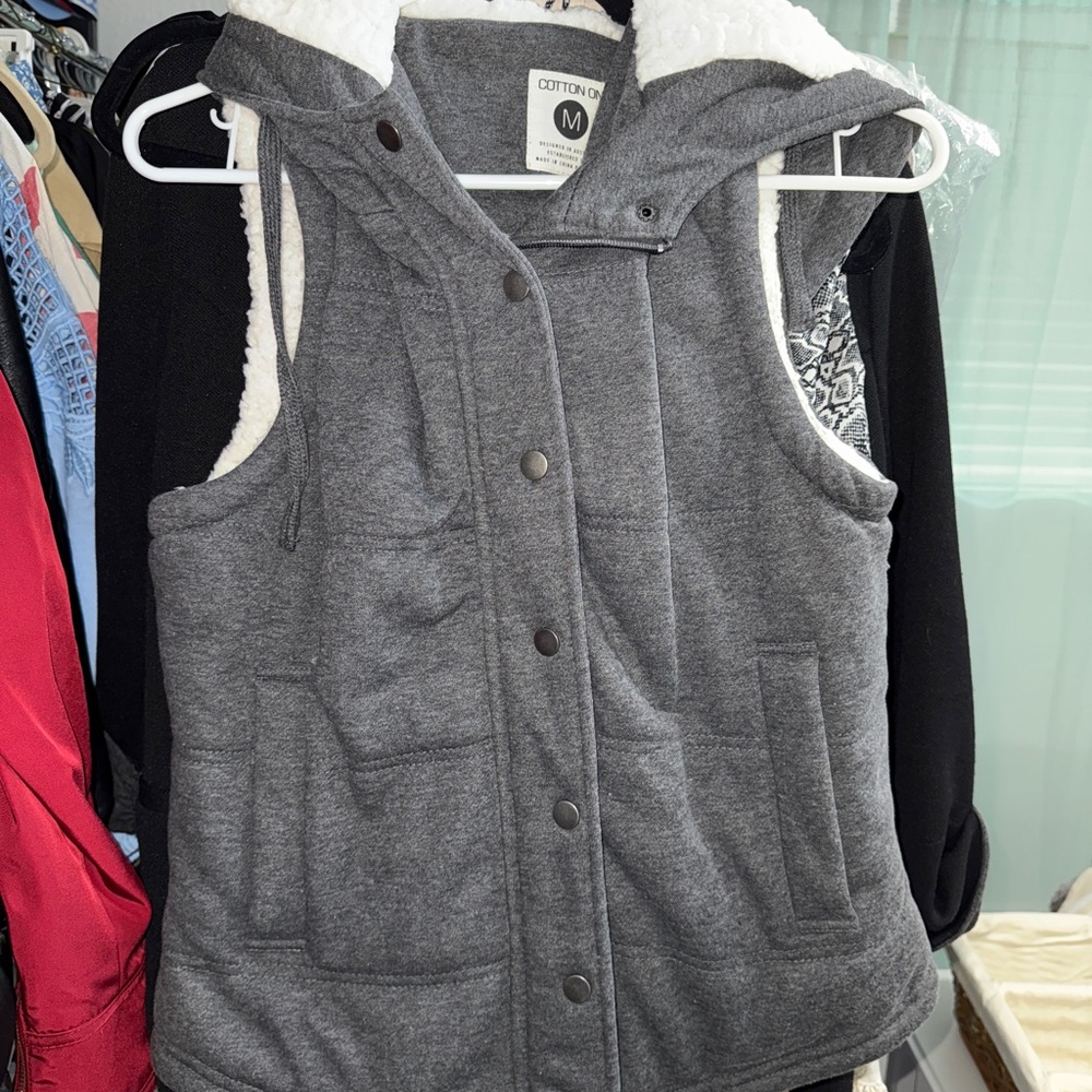 Cotton On Women's Gray Hooded Vest